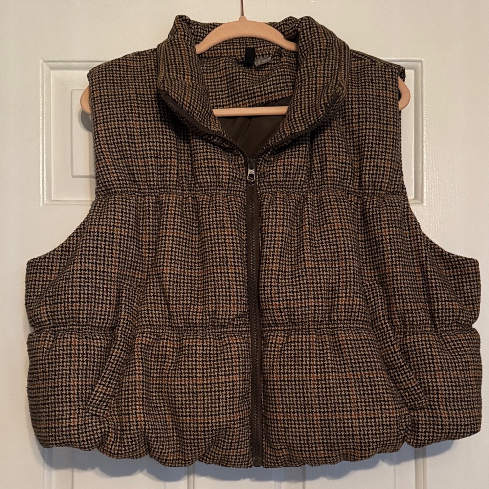 🧥 H&M Divided Plaid Puffer Vest | Size: 2x